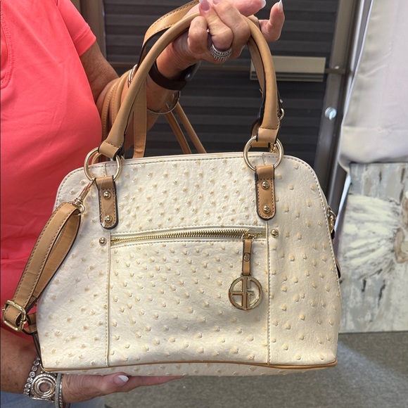 Giani Bernini Handbags - Giani Bernini Cream Shoulder Bag